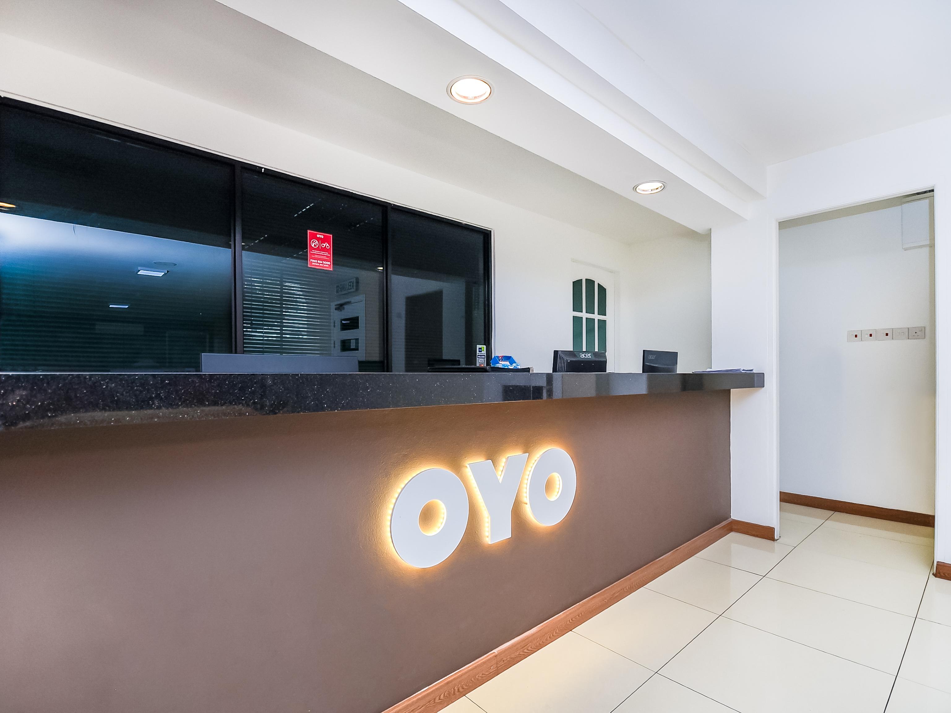 Super Oyo 89604 City Home Stay Miri Exterior photo