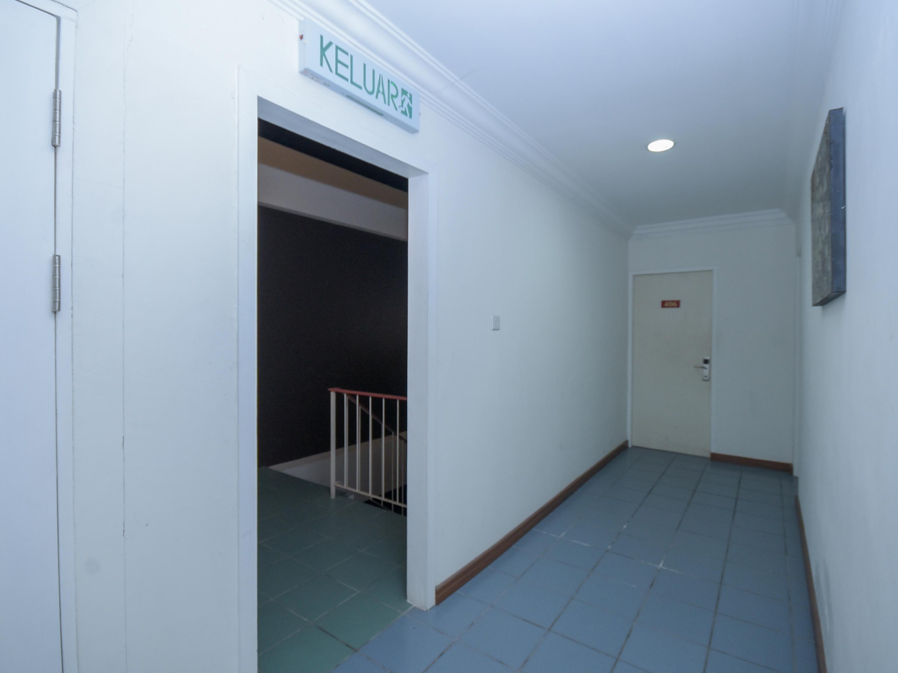 Super Oyo 89604 City Home Stay Miri Exterior photo