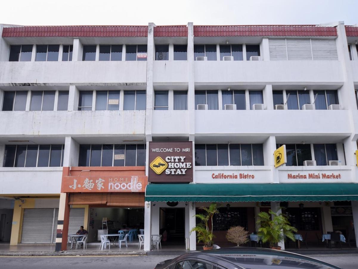 Super Oyo 89604 City Home Stay Miri Exterior photo